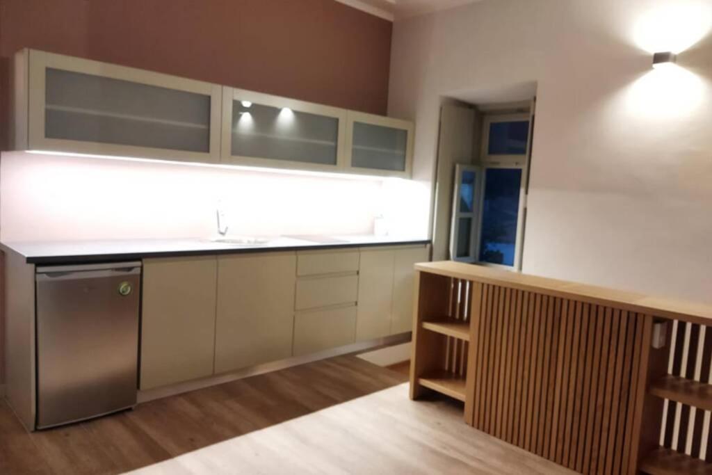 Afroditis'S & Makis'S Apartment 2 Leonídion エクステリア 写真